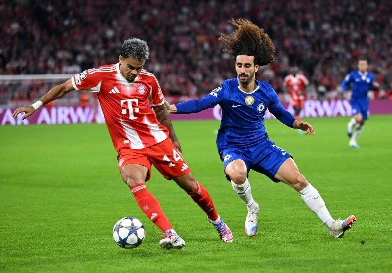 Chelsea thua đau trên đất Đức