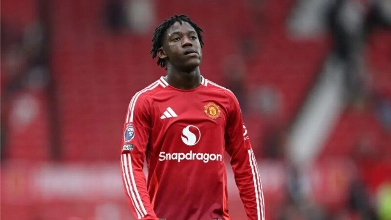 Man Utd muốn đổi Mainoo lấy Valverde
