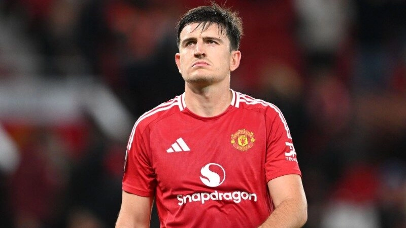 Maguire vẫn đang để ngỏ tương lai