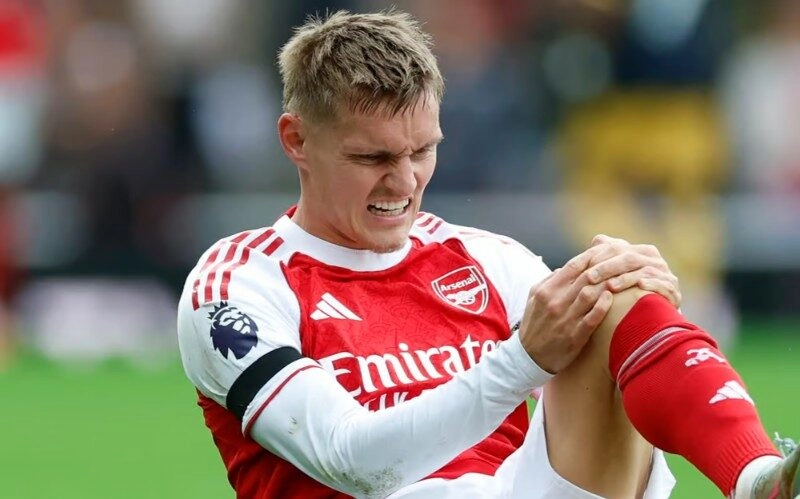 Odegaard phải nghỉ thi đấu dài hạn