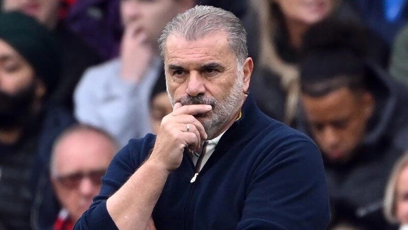 Nottingham sa thải ông Postecoglou