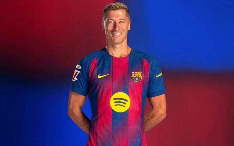 Lewandowski cân nhắc giải nghệ tại Barca