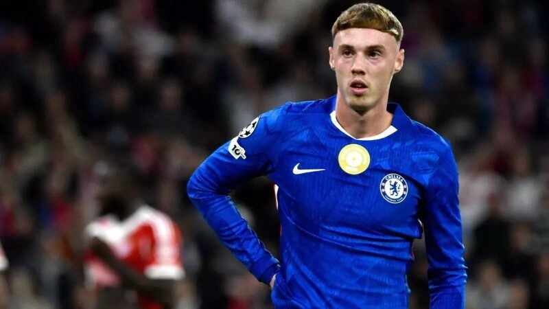 Palmer bất ngờ chấn thương