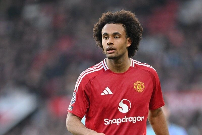 MU không bán Zirkzee vào tháng 1 tới đây